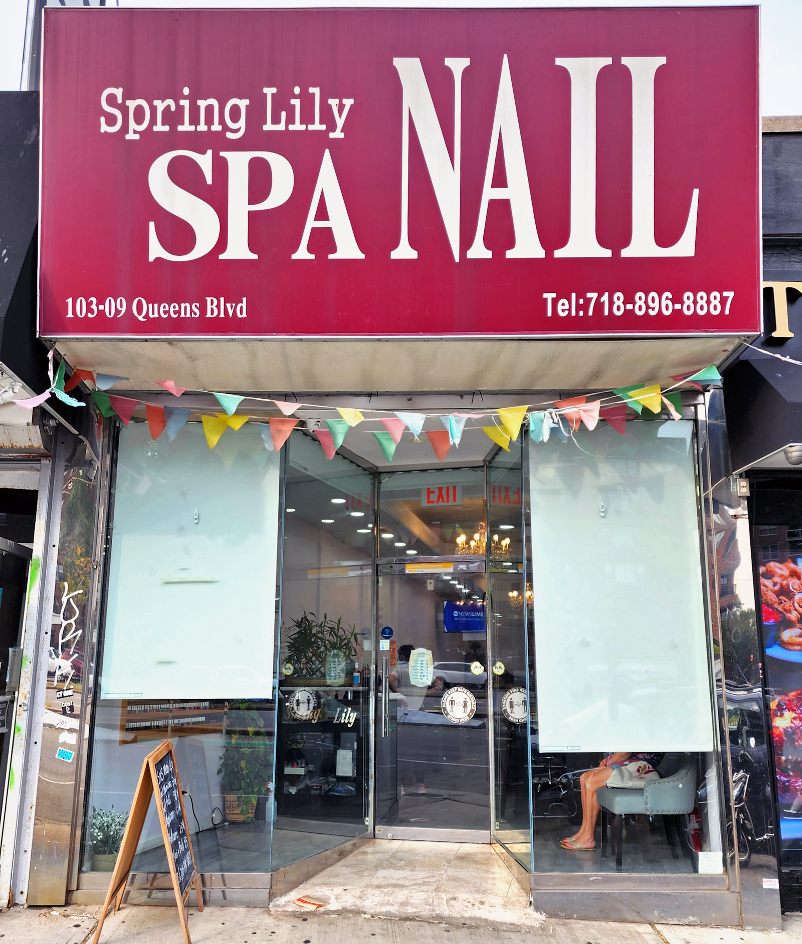 Spring Lily Nail Spa logo